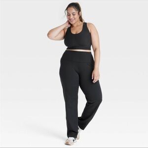 Target All in Motion High Rise Pocketed Straight Leg Pants Black XXL Athletic